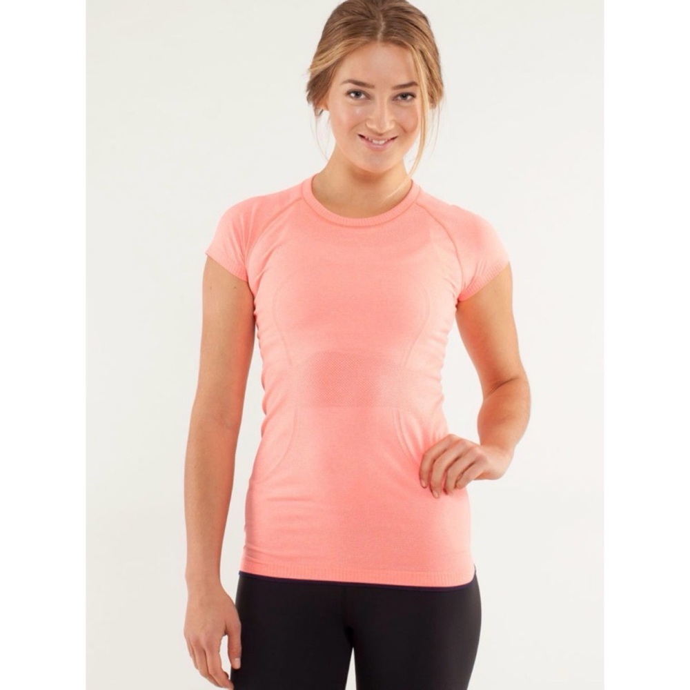 Lululemon Run: Swiftly Tech Short Sleeve Light Flare / Inkwell 6